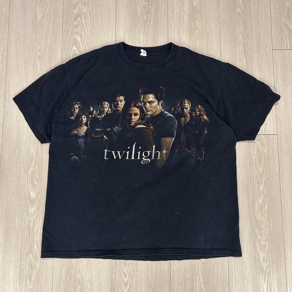 Black y2k Twilight Movie Promo t short
